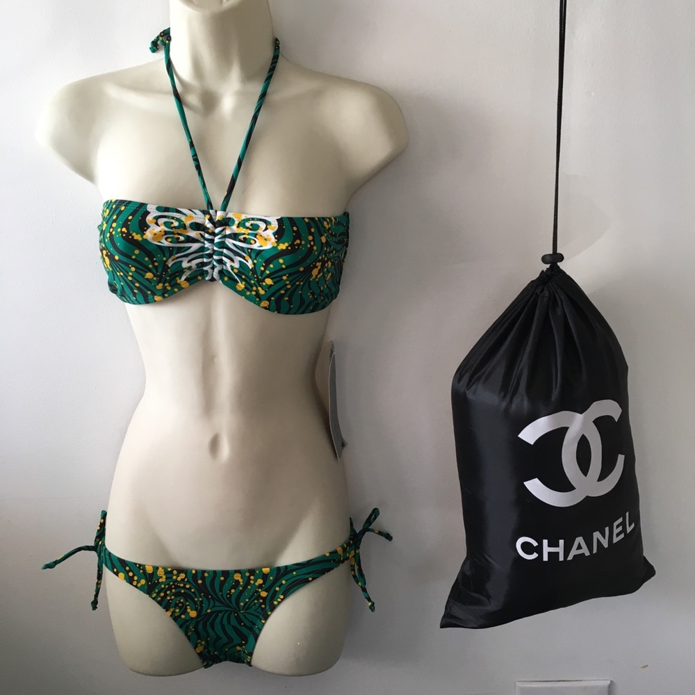 New green 🦋  butterfly string bikini w tube top